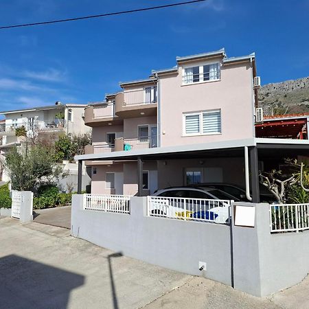 Apartment Ante Dugi Rat Kültér fotó