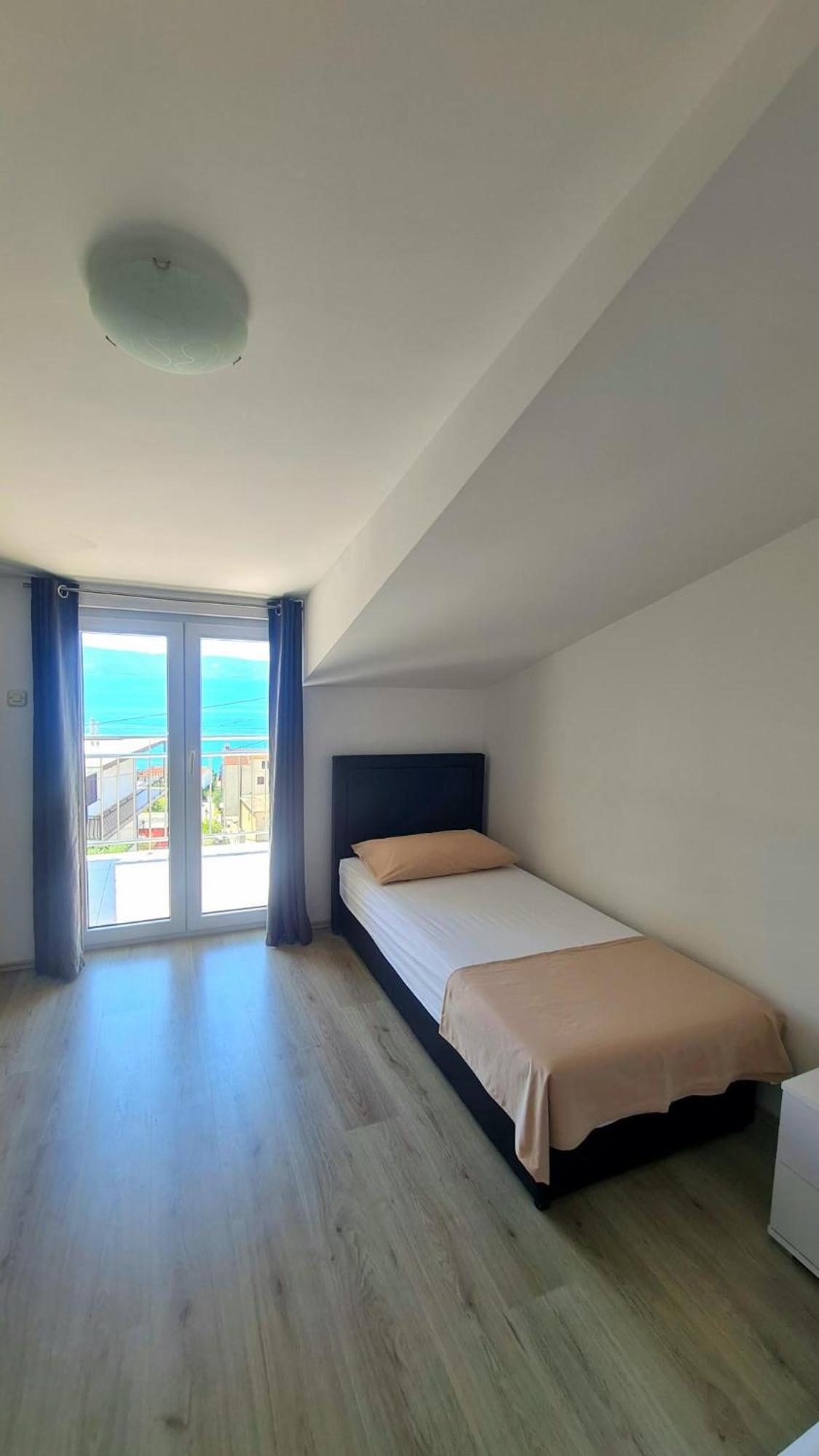 Apartment Ante Dugi Rat Kültér fotó